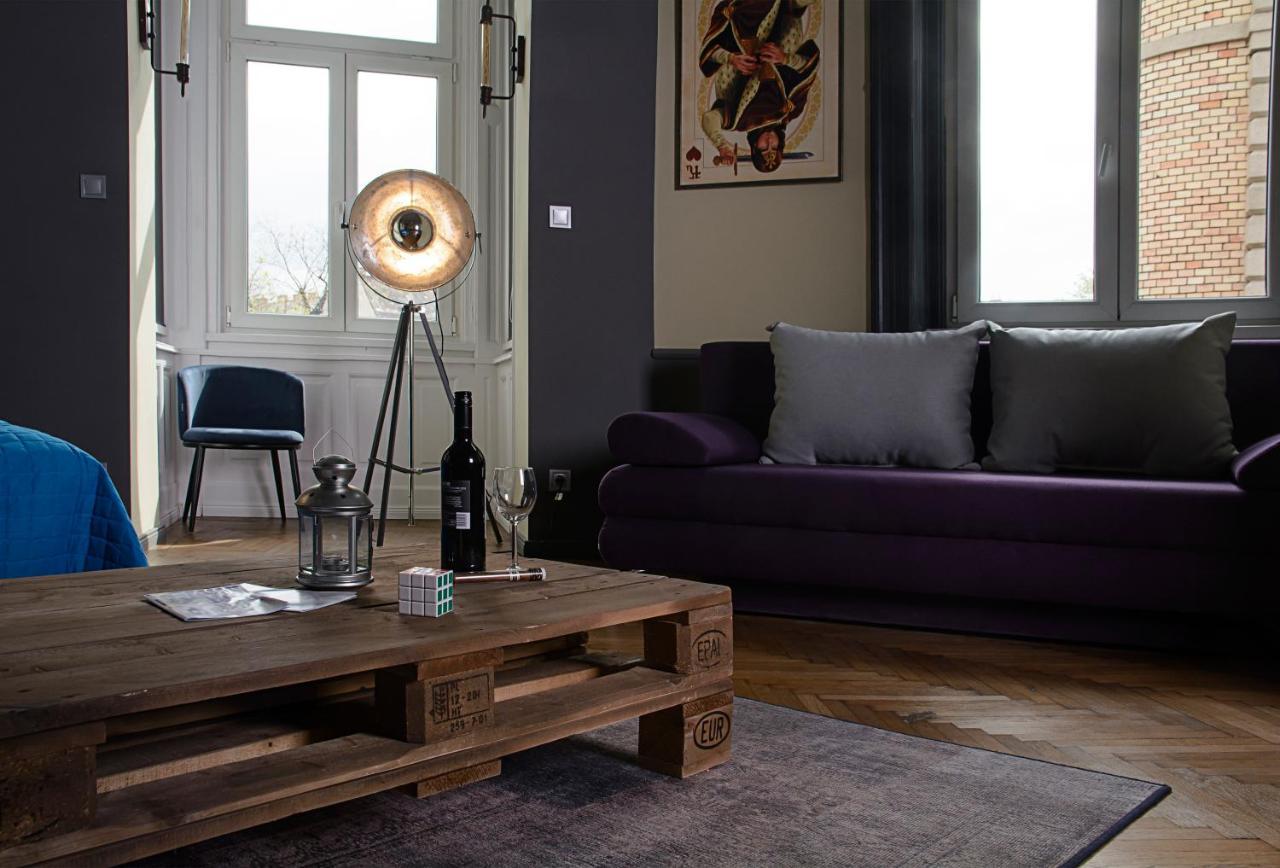 W-Tree Loft Style Apartment Boedapest Buitenkant foto