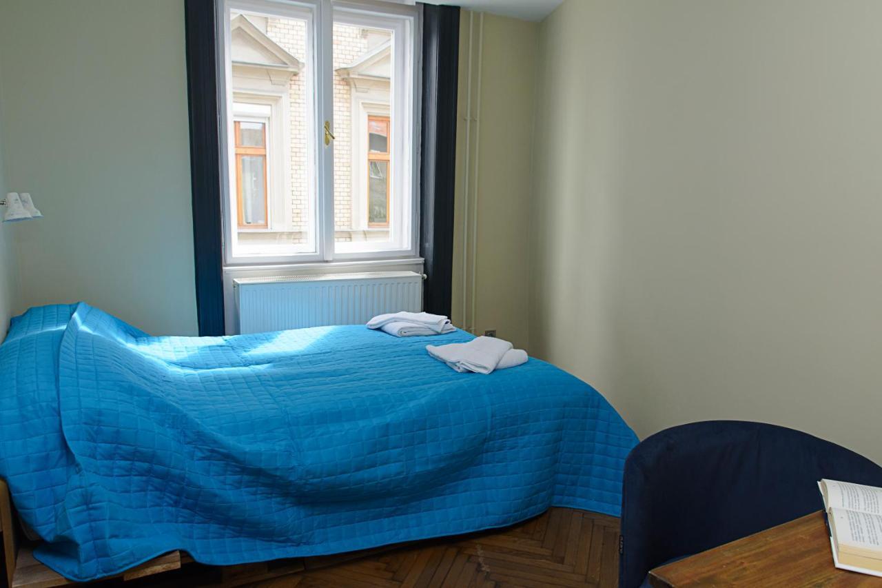 W-Tree Loft Style Apartment Boedapest Buitenkant foto